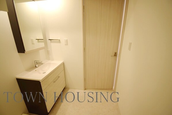 プレール・ドゥーク新宿Westの物件内観写真